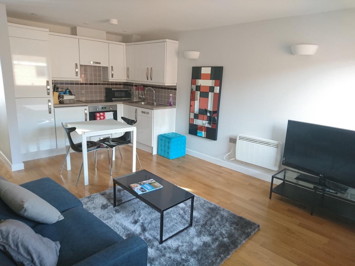 Lux Living Apartments - Roman House CBG エクステリア 写真