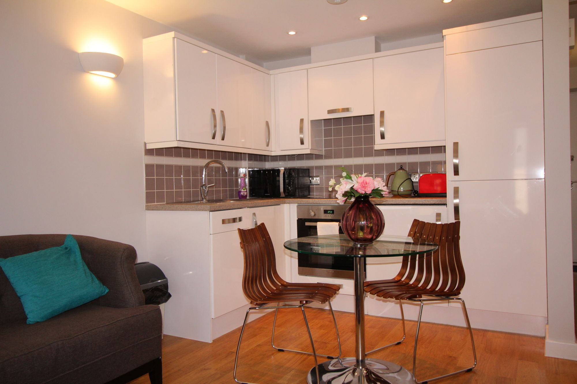Lux Living Apartments - Roman House CBG エクステリア 写真
