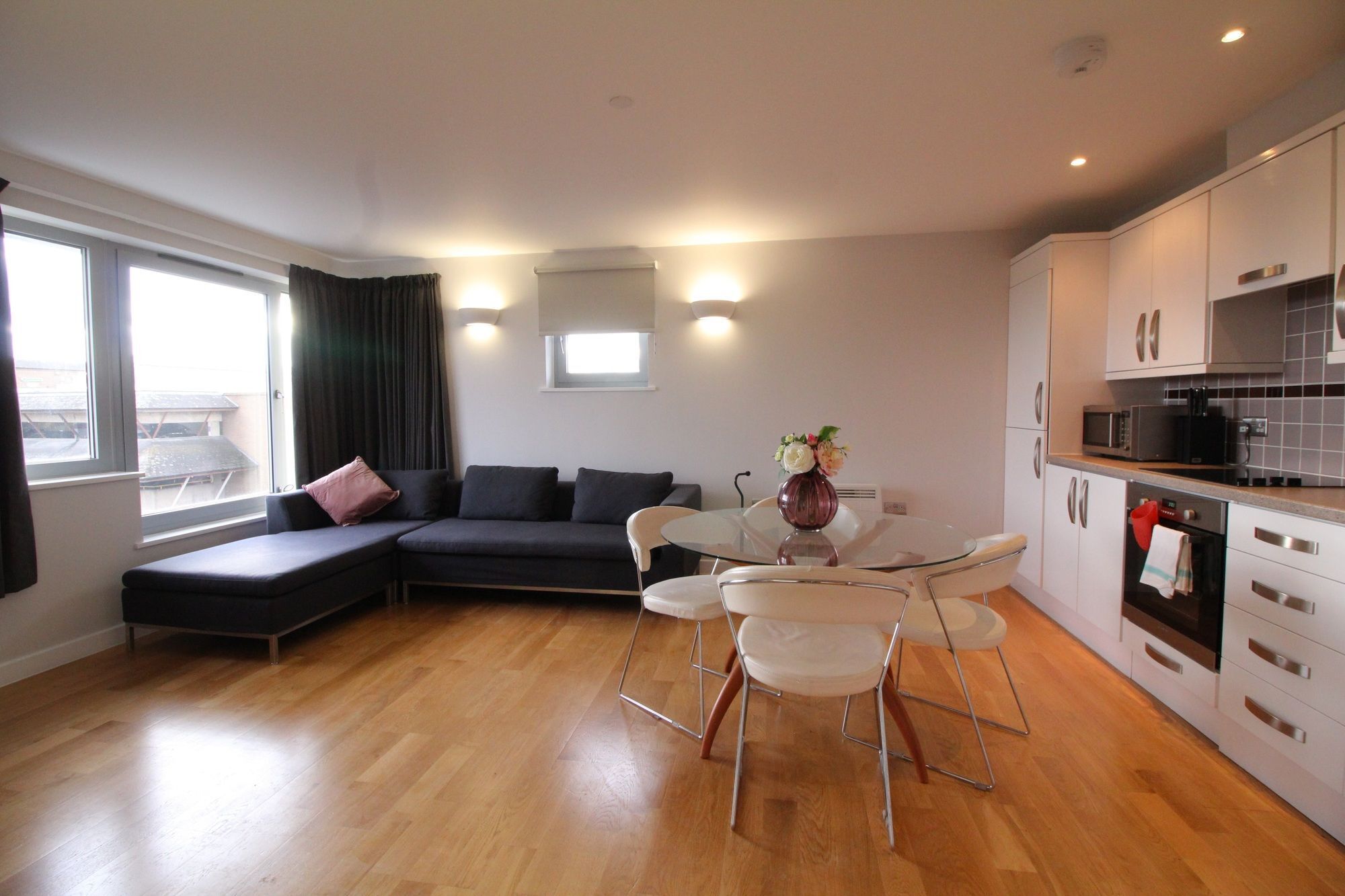 Lux Living Apartments - Roman House CBG エクステリア 写真