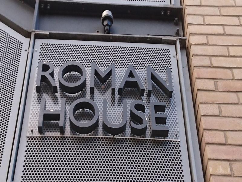 Lux Living Apartments - Roman House CBG エクステリア 写真